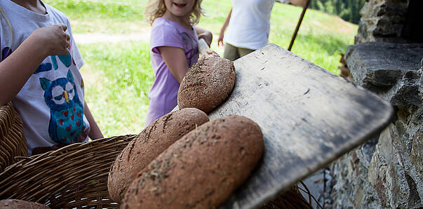 Brot backen im Lesachtal