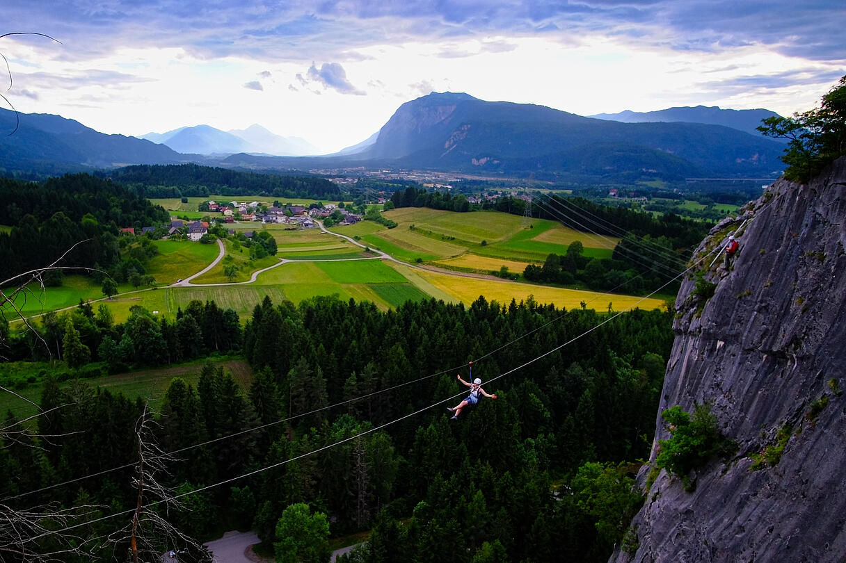 Am Magic Mountain Trail Kanzianiberg mit Highlife Flying Fox Am Magic Mountain Trail Kanzianiberg mit Highlife Flying Fox