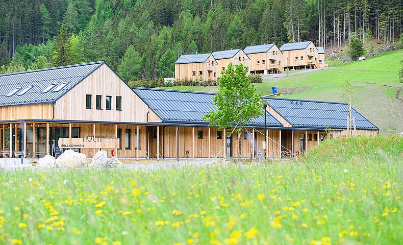 Haupthaus & Restaurant HOCHoben Camping