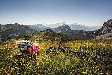 BIKEworld of Mountains &amp; Lakes. With a view of the lake and surrounding mountains