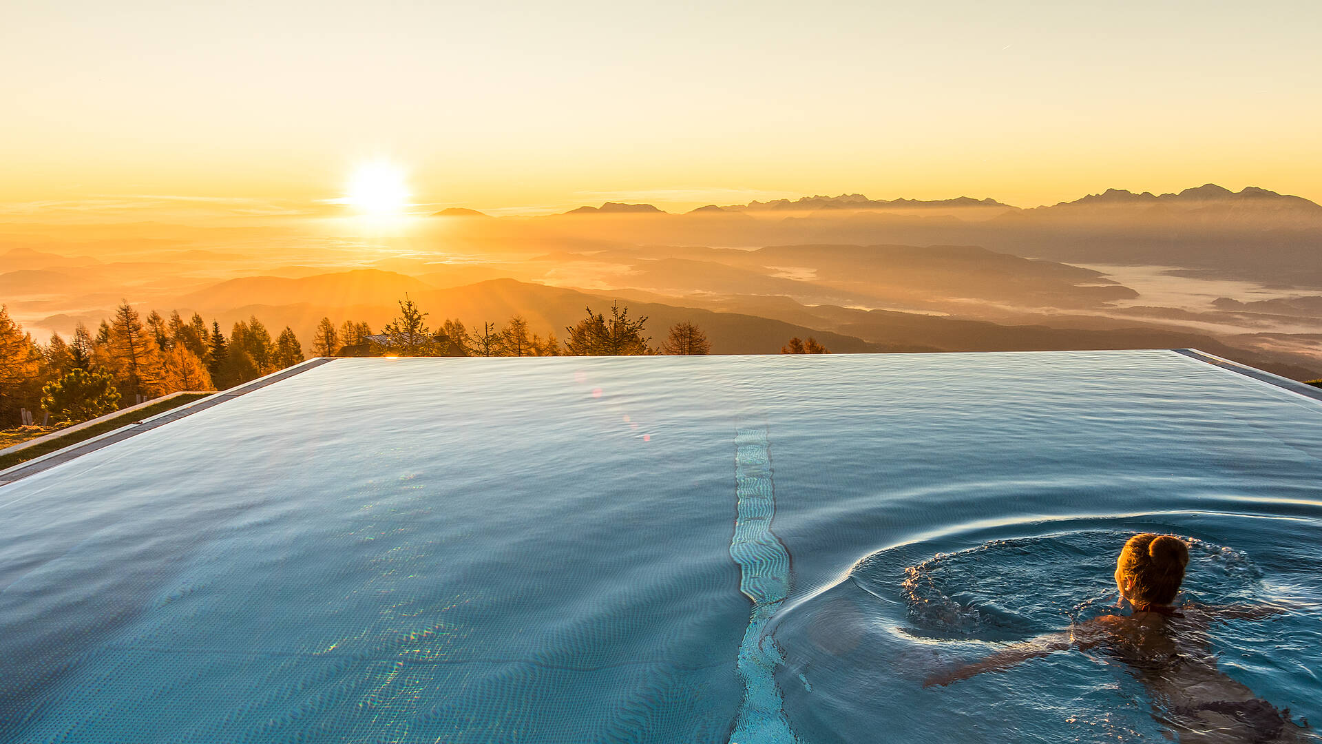 Infinity Pool Mountain Resort Feuerberg 